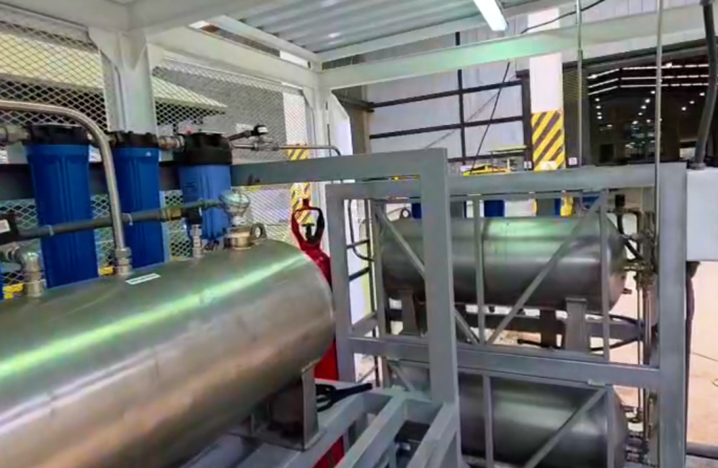 Field-deployed treatment vessels on an industrial site